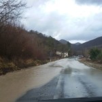 Spoleto, strade allegate e alberi abbattuti dal vento