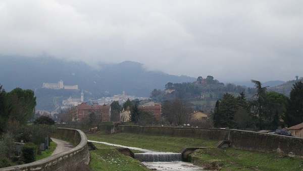 Foto del Giorno, Spoleto dal Tessino di  Iulia Bratianu 